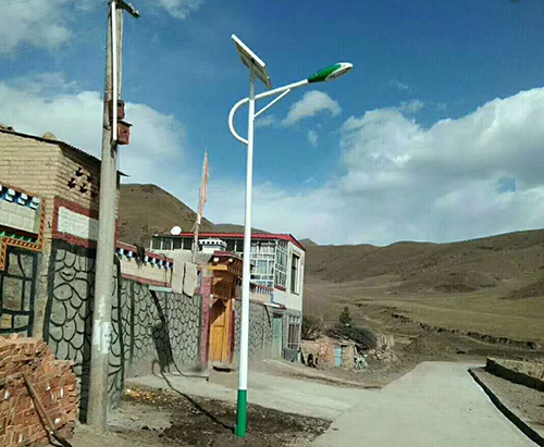 路灯灯杆热镀锌与冷镀锌的辨别方法 路灯灯杆热镀锌与冷镀锌的辨别方法